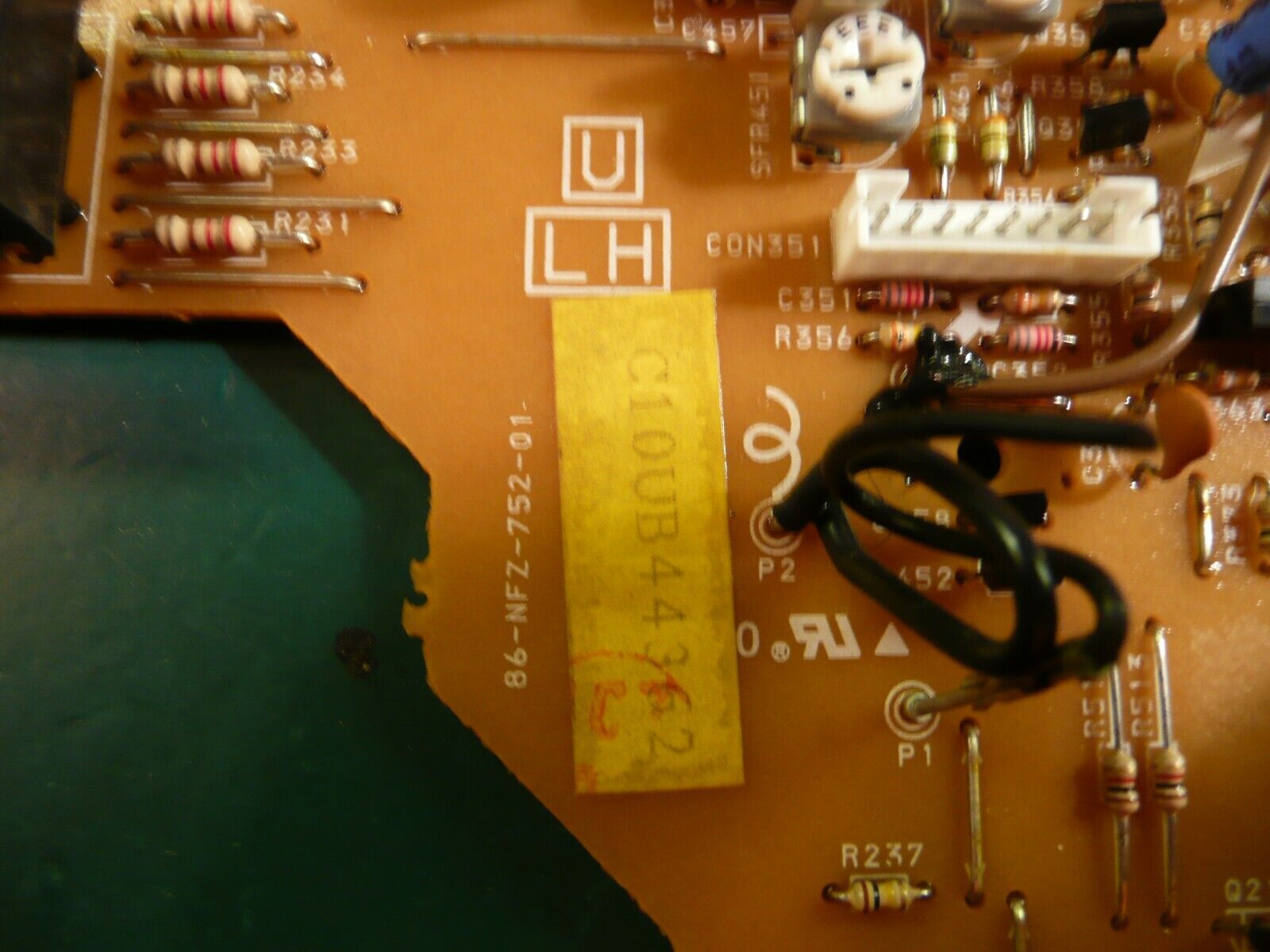 Aiwa CX-NA2100U Stereo System Replacement Parts Main Cir Board #  86-NFZ-752-01