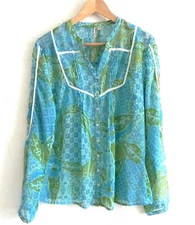 Just Pearls Tunic Long Sleeve Button Down Chiffon V-Cut Neck Size M