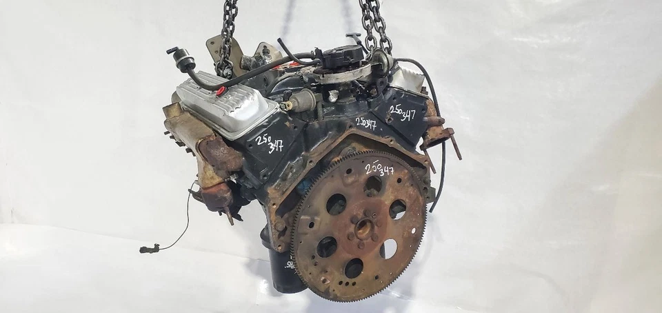 1982 Chevrolet Camaro OEM Engine Motor 5.0L Great Compression 8 Cylinder  - Image 3 of 4