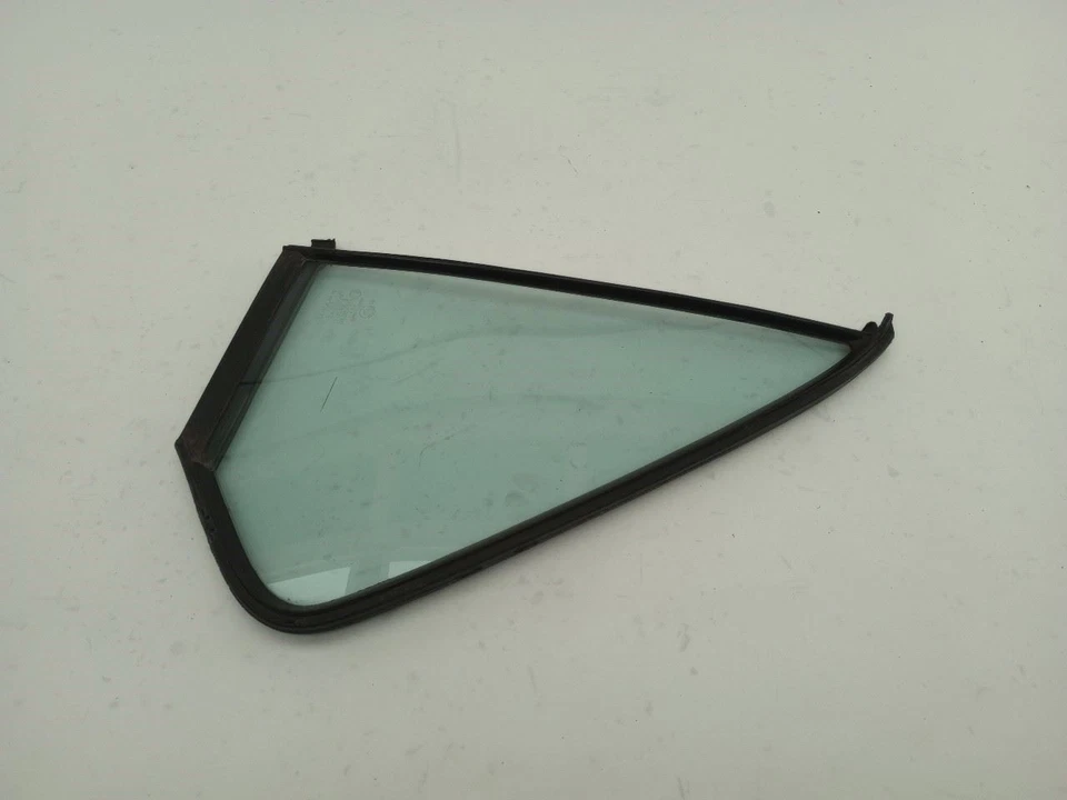 BMW 533i E28 Driver Left Rear Door Window Vent Glass Fits 1982-1988 82 83 84 85 - Image 2 of 4
