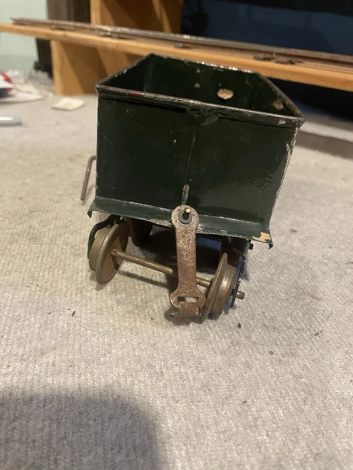 LIONEL PREWAR STANDARD GAUGE 116 BALLAST CAR. - Image 3 of 4