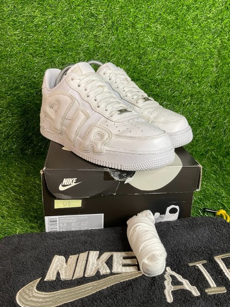Tenis Nike Air Force 1 Premium Cactus Plant Flea Market FQ7069-100 talla 9,5 M