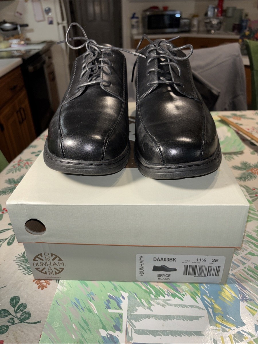 Dunham by New Balance Mens Leather Perforated Oxford Shoes Grey‎ Contrast Stitch Amazon.com | Dunham Men main image 4