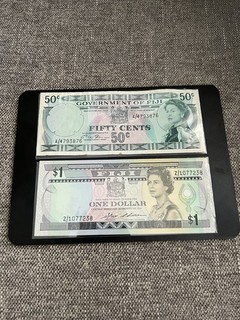 1987 Fiji One UNC Dollar Bill Bank Note $1 With Bonus Circulated 50 Cents