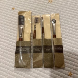 Kumano Cosmetic Brush Set 4P Face Cheek Eye Lip New Authentic Genuine