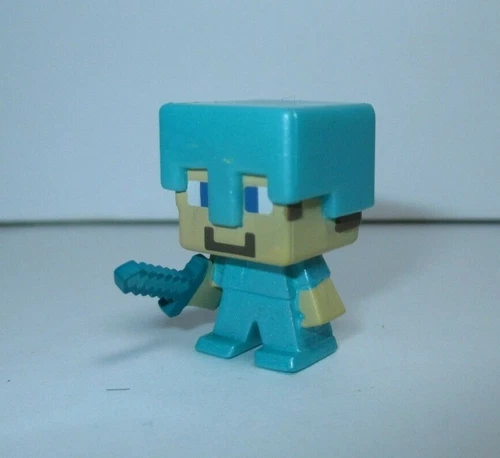 Minecraft Mini-Figures 1" Steve in Diamond Armor Mini Action Figure Mojang