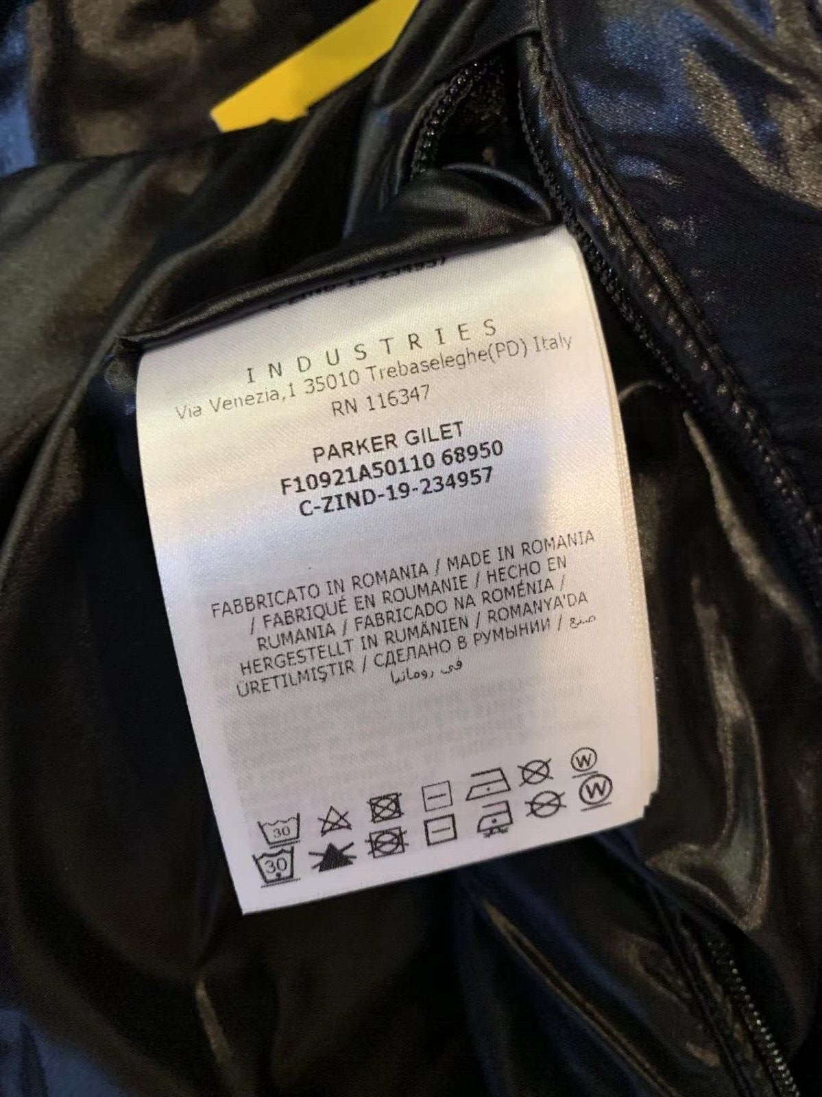 Foto 5 di 12