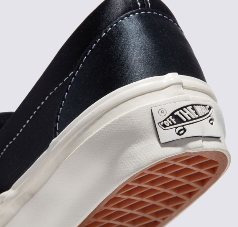 VANS SLIP ON PREMIUM SATIN Jet Set SATIN Jet men's sneakers