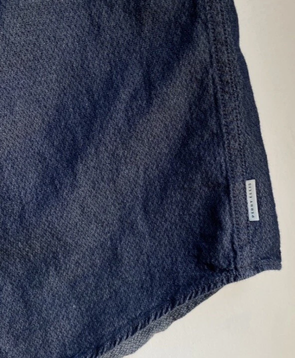 Perry Ellis Mens Button Down Textured Shirt Dark Blue Medium Denim EUC - Image 4 of 4