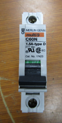  MERLIN GERLIN MULTI9 C60N 1.5 AMP CIRCUIT BREAKER 1 POLE 277 VAC 17423
