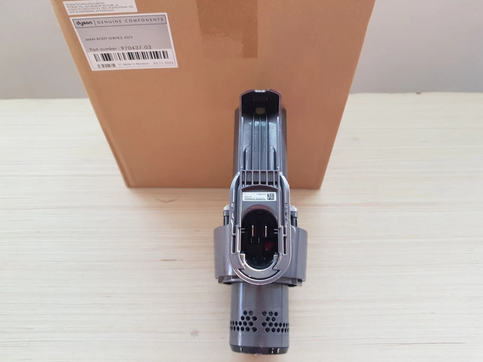 DYSON 970437-03 Corpo + motore cordless V11 SV15, SV17 versione batteria a clips - Immagine 4 di 4