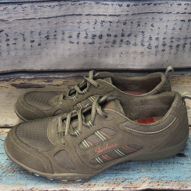 skechers breathe easy taupe