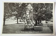 VTG 1947 MILLBROOK NY PC Stone Pillar Entrance to Bennett Junior College MINT