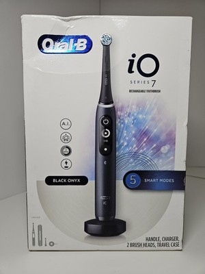 Oral-B iO Series 7 Rechargeable Toothbrush Black Onyx New Sealed Dented Box