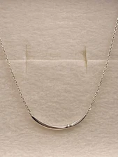 4℃ necklace in silver with diamonds. Comes with a box, paper bag