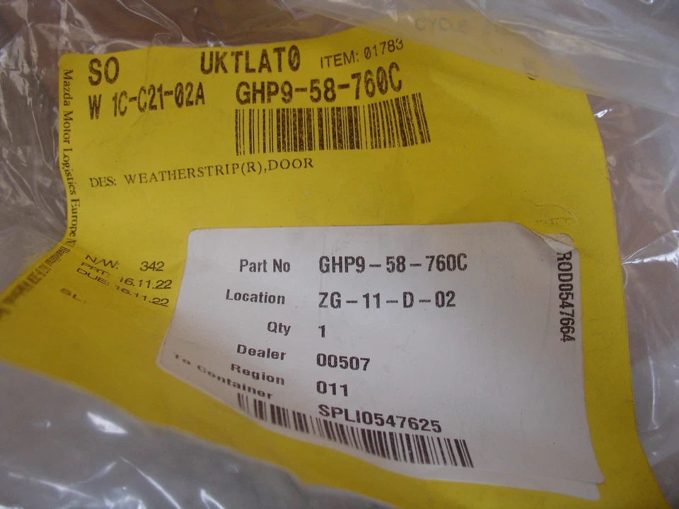 Sello de tira climática de puerta lateral derecha GHP958760C para Mazda 6 2014-2017 Foto 2 de 2