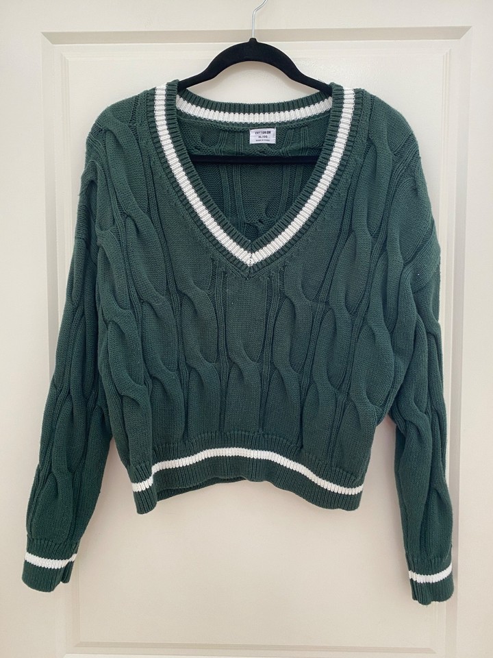 COTTON ON CABLE KNIT SHORT JUMPER GREEN WITH WHITE TRIM SIZE XL