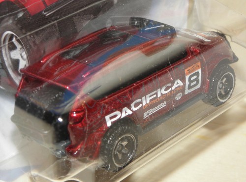 2020 Hot Wheels CHRYSLER PACIFICA Weinrot Racing HW Baja Blazers 2/10 #51 GHB85 - Foto 3 di 6