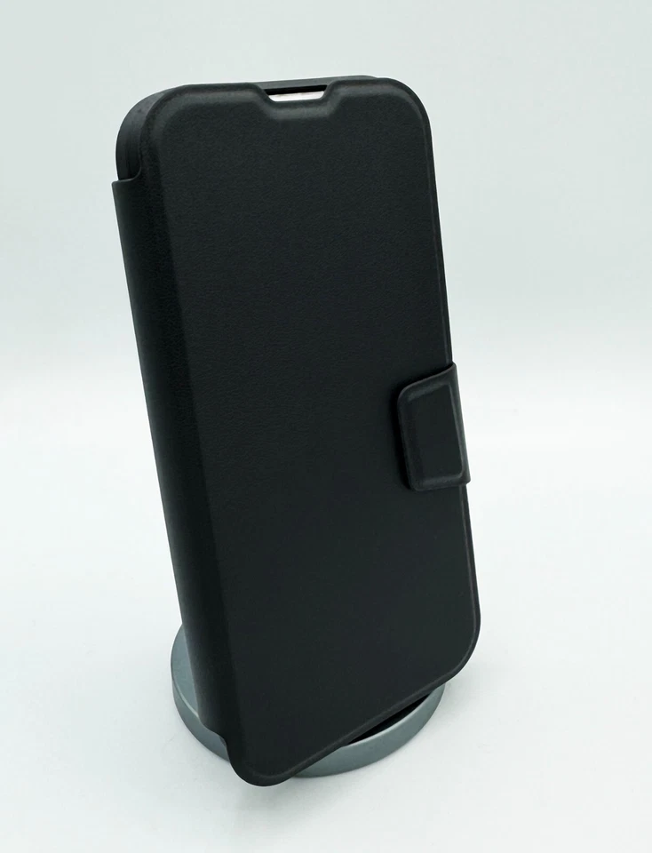 Tech21 iPhone 15 Pro EvoLite Wallet Folio Phone Case - Black - Image 2 of 4