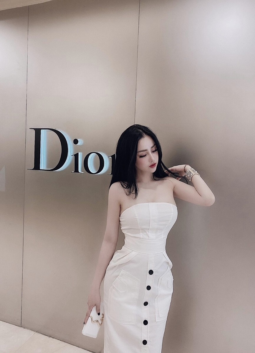 white fitted pencil dress Cape + dress
