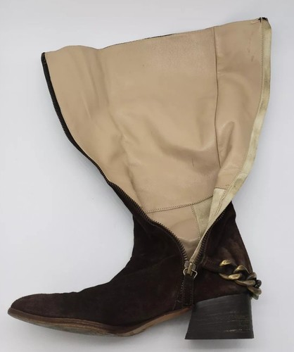 Bota de montar Michael Kors para mujer talla 6 M adorno de cadena marrón gamuza cremallera - Imagen 3 de 11