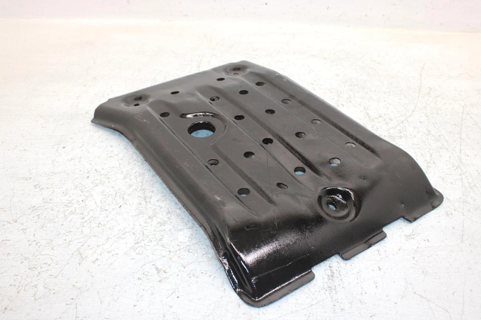 1998 Suzuki Quadrunner 250 оригинальная задняя противоскользящая пластина 61390-19B02 AS13 - Изображение 2 из 4