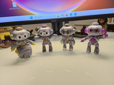 McDonalds Happy Meal 2020   Discovery Mindblown Roboter Figuren 4er Set