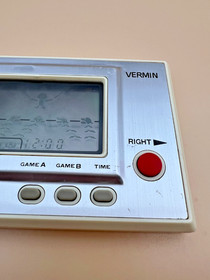 Vintage 1980 Nintendo Game & Watch Vermin MT-03 Silver Series Grade B Japan