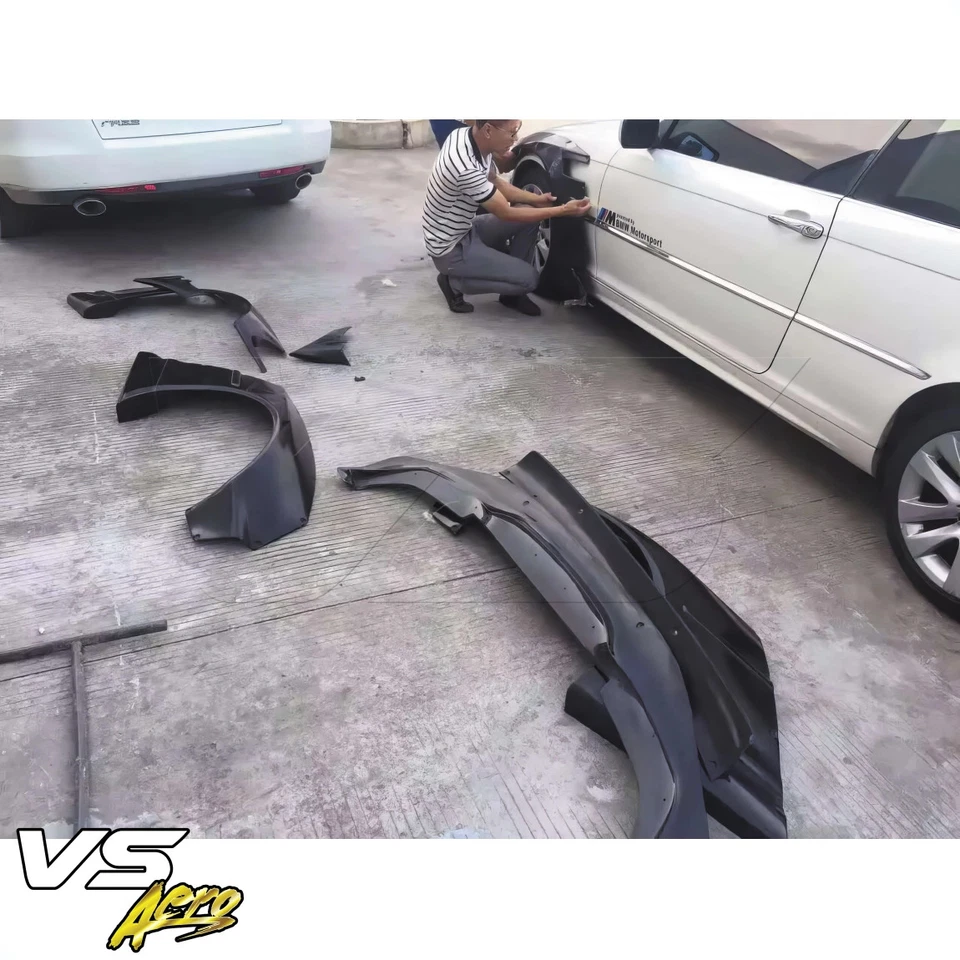 VSaero FRP TKYO Wide Body Kit 7pc 325Ci 330Ci (E46) 2dr Coupe for 3-Series BMW  Foto 3 de 4