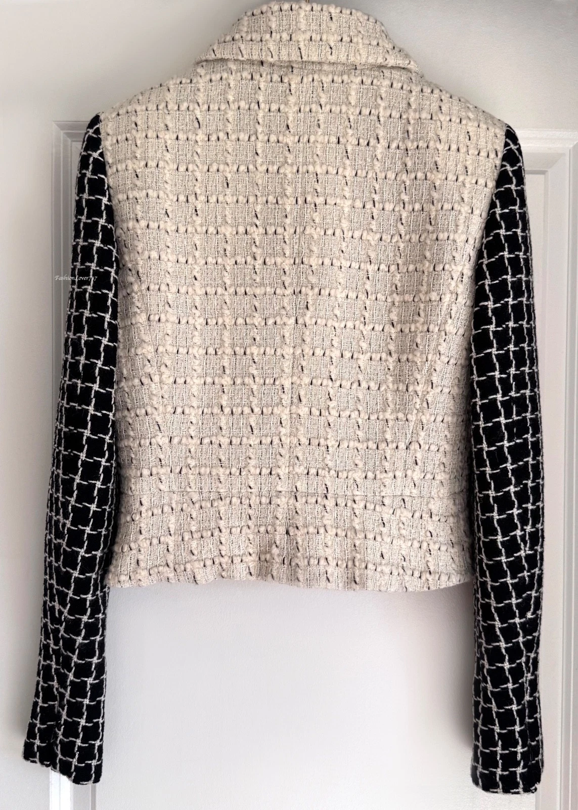 GIACCA CHANEL 17A COSMOPOLITE ECRU NERA FANTASIA LANA TWEED CC BOTTONI 36