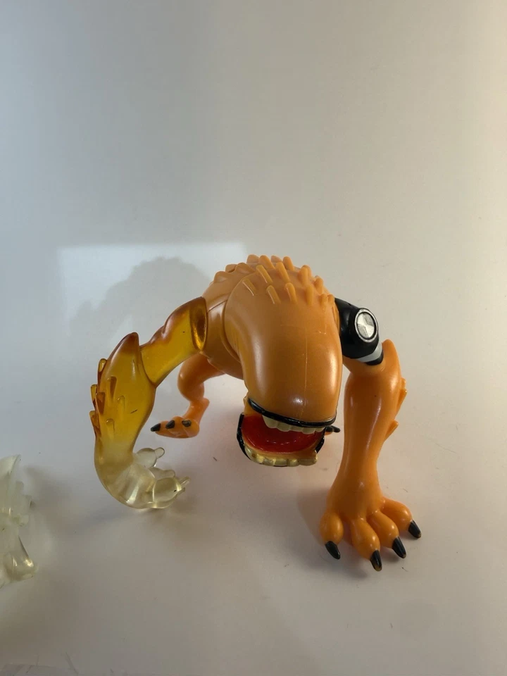 Ben 10 Ben десять инопланетян коллекции WILDMUTT битвы версия фигурка Bandai _A17 - Изображение 4 из 4