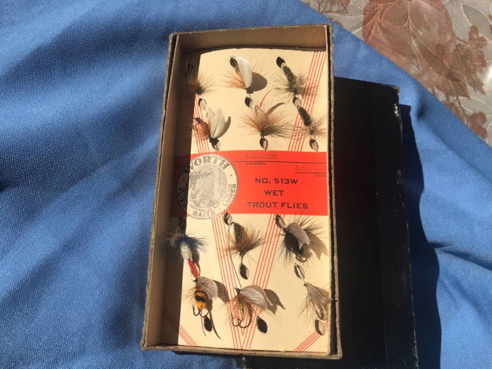 Vintage New sales Cheap mail order shopping lot of 12 Worth fishing original in on card box flies