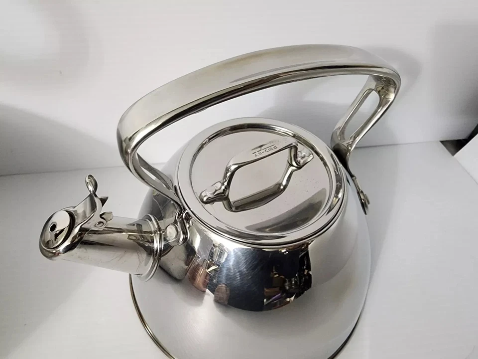 Tetera de acero inoxidable totalmente revestida 2 cuartos 2 cuartos A4 148-4153  Foto 2 de 4