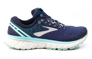 brooks women's ghost 11 running details
