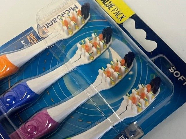 Oral-B Pulsar Expert Clean Toothbrush, Soft, 4 Pack