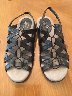 lifestride soft system sandals