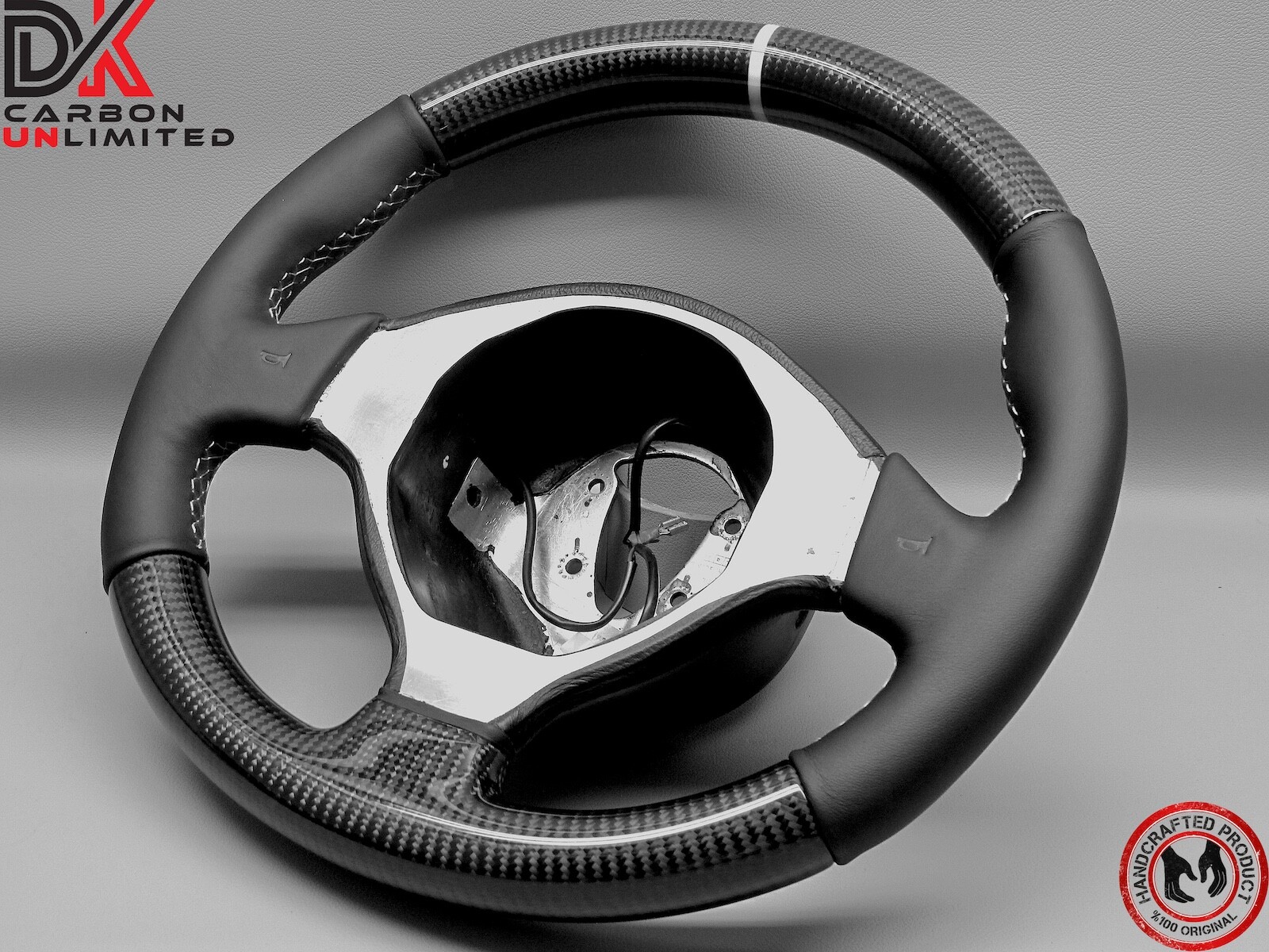 Lamborghini Murcielago LP640 LP650 LP670 5mm White Napa Carbon Steering Wheel v1