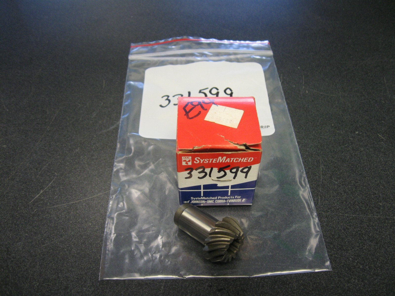 OMC 0331599 EVINRUDE Johnson OEM Pinion Gear D-shaft for sale 