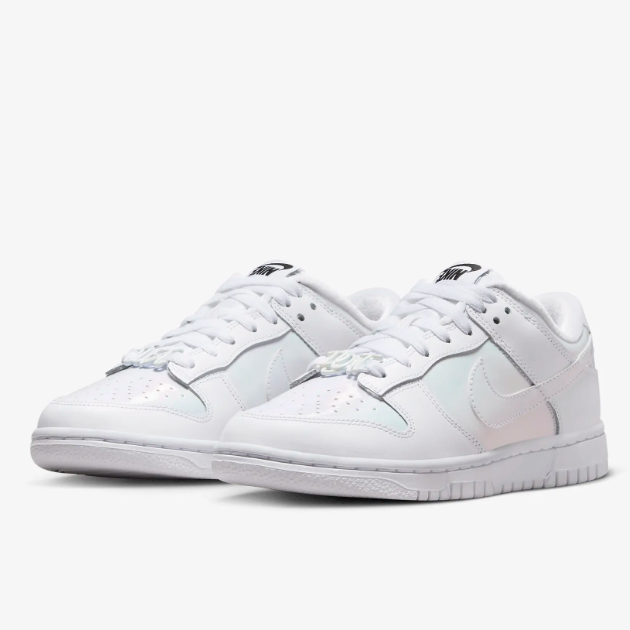 【NIKE】☆スニーカー☆ Nike Dunk Low SE Women's Shoes Amazon.com | Nike Dunk Low SE Women's Shoes (HQ3502-100