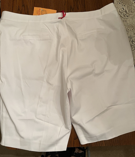 Rubinrot Damengröße 24 W weiß Bermuda Shorts Reißverschluss vorne 50 % Baumwolle - neu mit Etikett