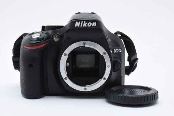 Nikon ニコン D5200 Nikon D5200 DSLR Camera with 18-105mm Lens 13216 Black