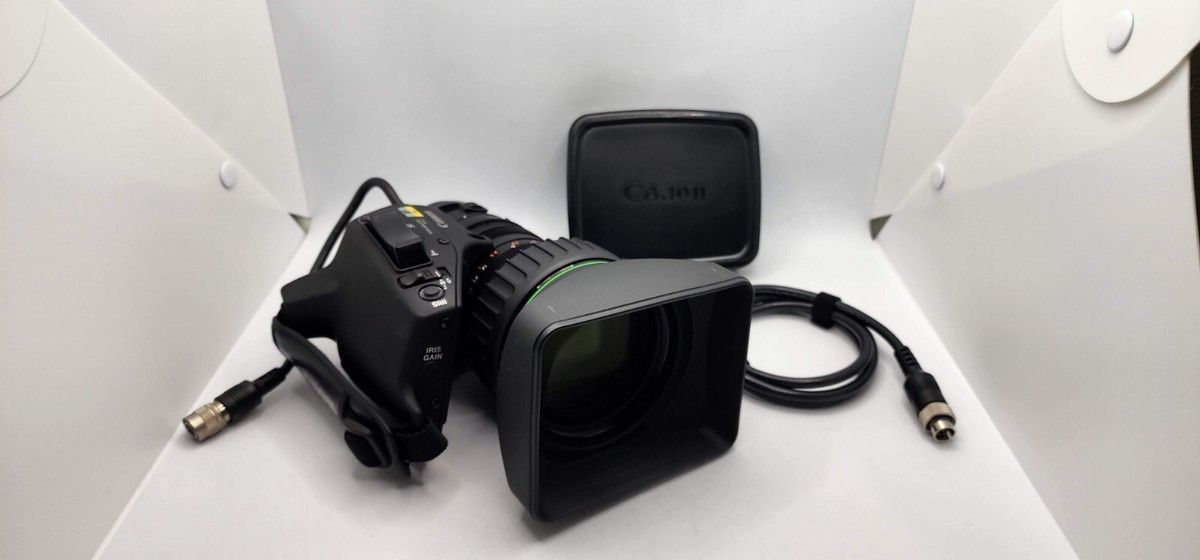 Canon YJ18x9B 9-162mm 1:1.8 Lens with Lens Hood YJ18x9B4 KRS SX12