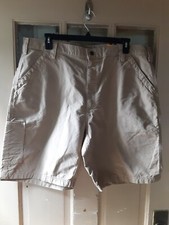 Carhartt Men's Utility Work Shorts Size 42  NEW WITH TAGS