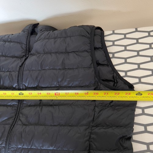 Uniqlo Ultra Light Down Puffer Vest Mens XL Black Zippered Pockets Full Zip - Picture 7 of 8