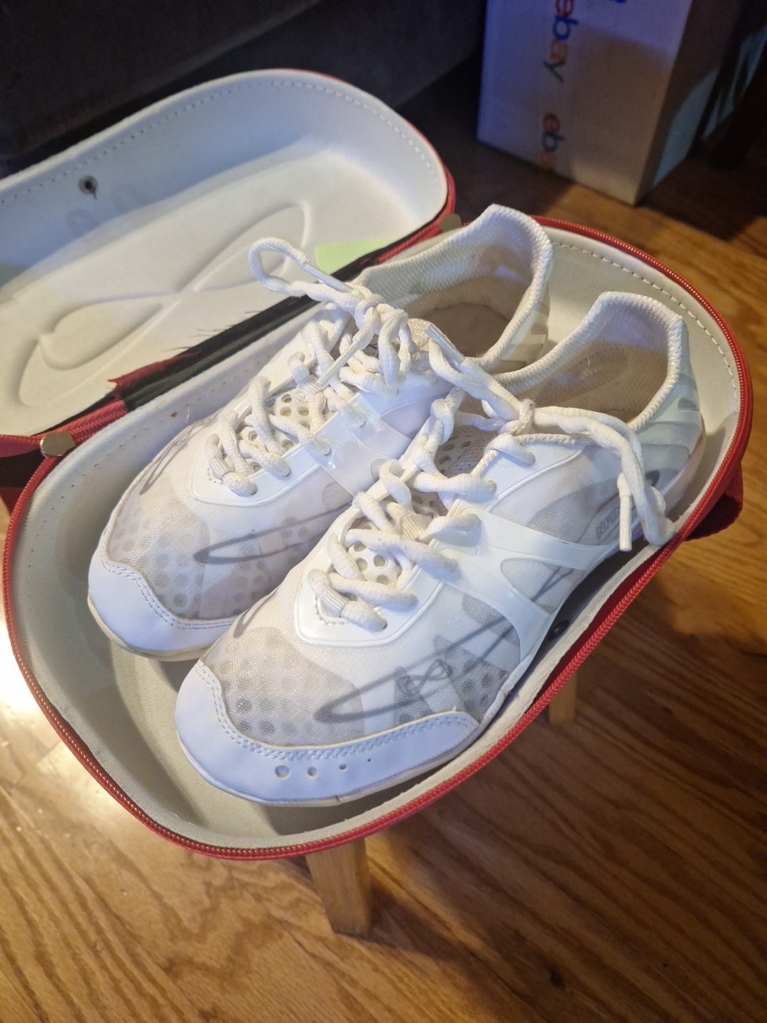 Nfinity vengeance Women's Cheer Shoes  White, Size 7