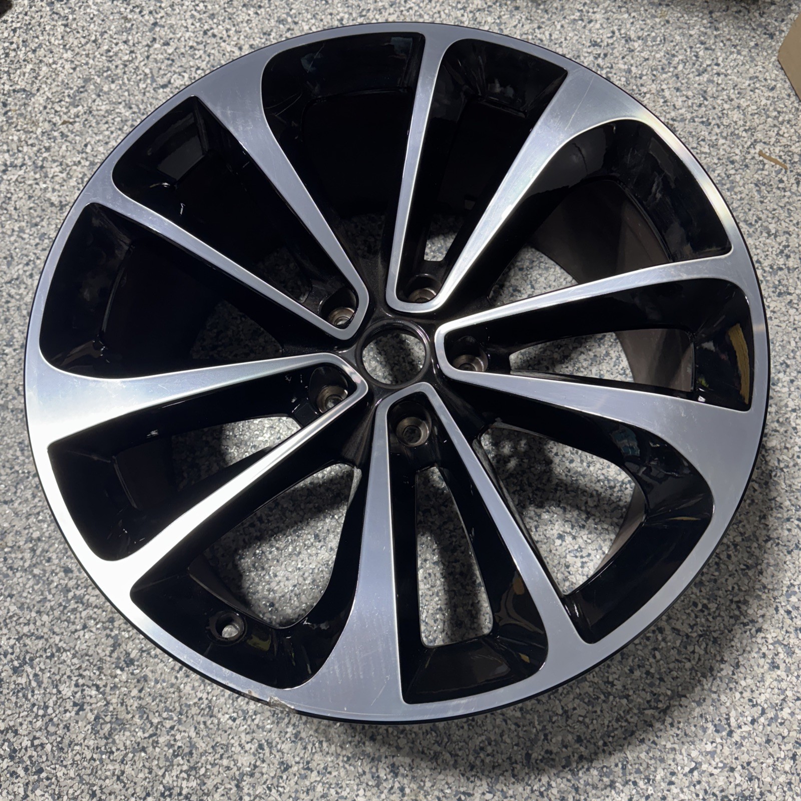 2015-2020 BENTLEY BENTAYGA OEM (A) 21x10 21 Inch Machined Face Black Wheel Rim