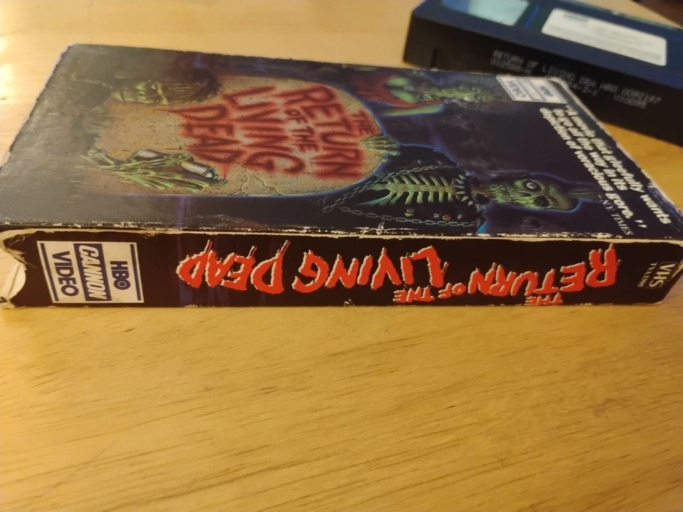 The Return of the Living Dead 1984 VHS HBO Home Video Foto 4 de 4