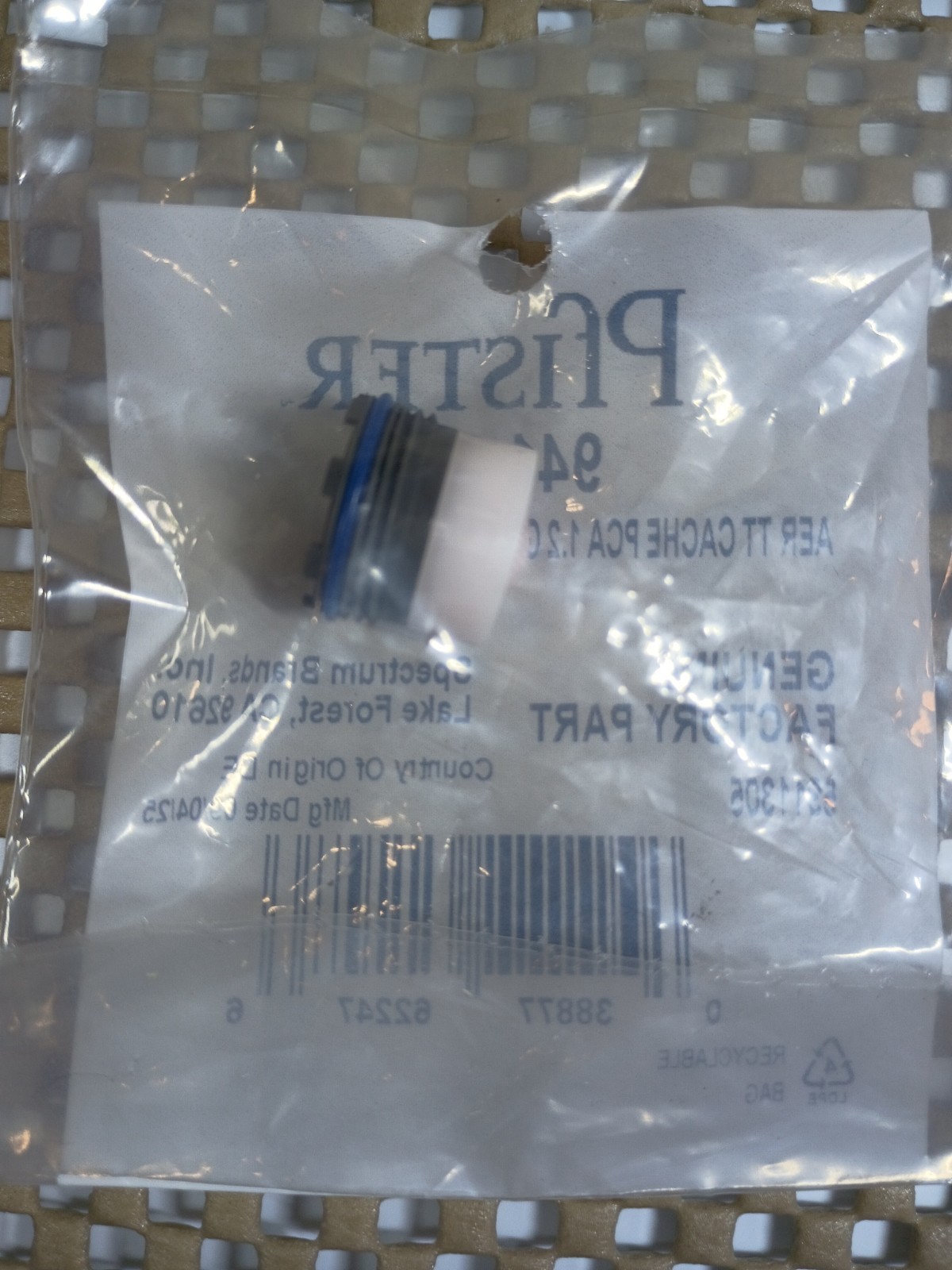 Pfister Replacement Aerator 1.2 GPM Aerator Model: 941-4690
