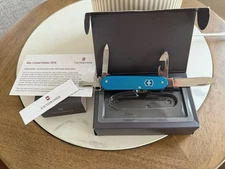 2020 Victorinox Cadet Alox LE Aqua Blue New In Box