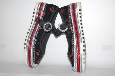 marc jacobs cherry shoes